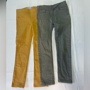 Girls bundle of pull on jeggings. Grey and mustard with an elastics waist. Sz 6